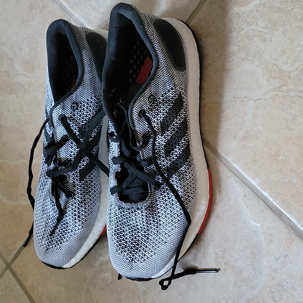 Adidas ultra boost running shoes size 8
